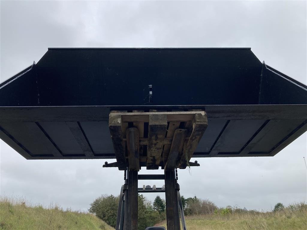 Sonstige Bagger & Lader типа Sonstige Volvo kobling Stor Læsseskovl på 3000 cm og indhold på 3100 liter, Gebrauchtmaschine в Roslev (Фотография 10)