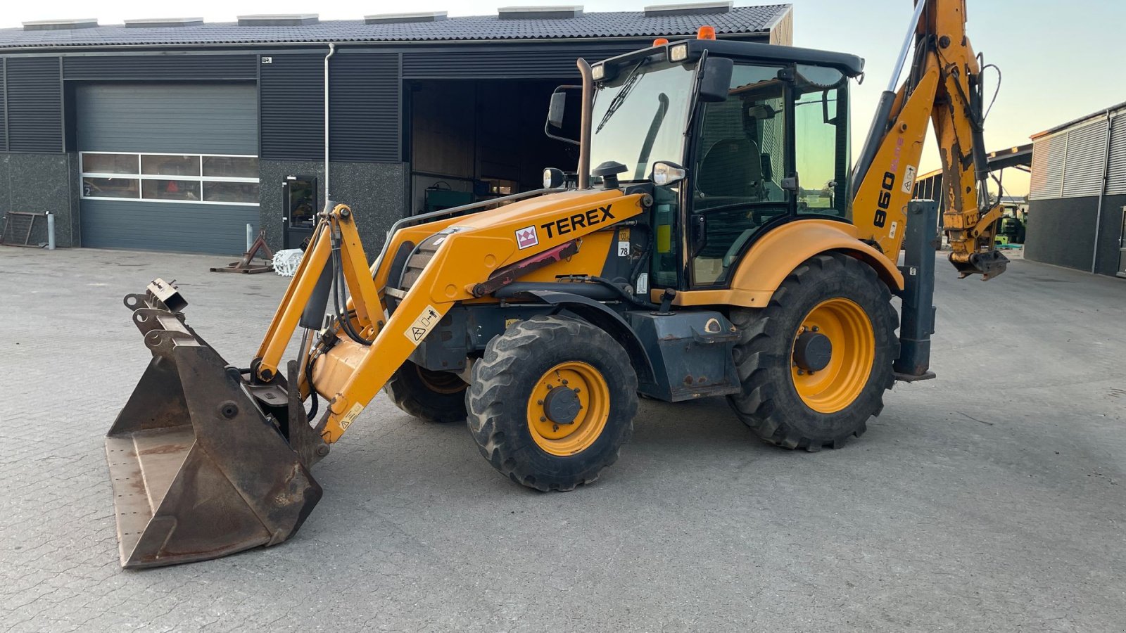 Sonstige Bagger & Lader tipa Terex 860 Elite, Gebrauchtmaschine u Roslev (Slika 1)