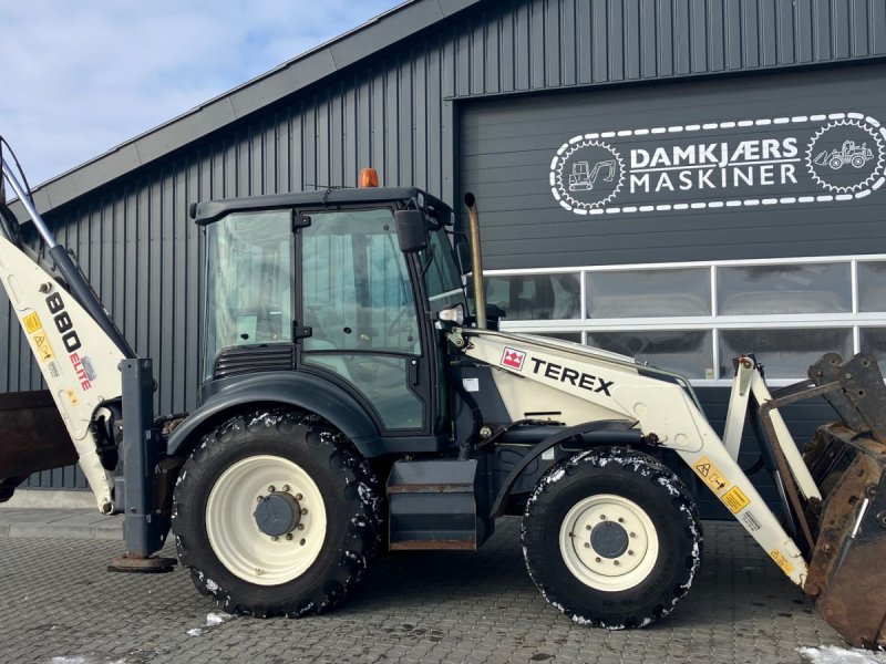 Sonstige Bagger & Lader typu Terex 880 Elite TEREX 880 Bemærk kun 2038 timer, Gebrauchtmaschine w Horsens