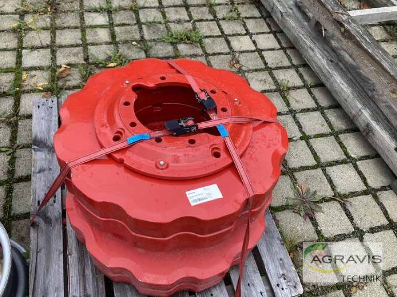 Sonstige Bagger & Lader типа Valtra VALTRA RADGEWICHTE 2X 250 KG, Gebrauchtmaschine в Schladen (Фотография 2)