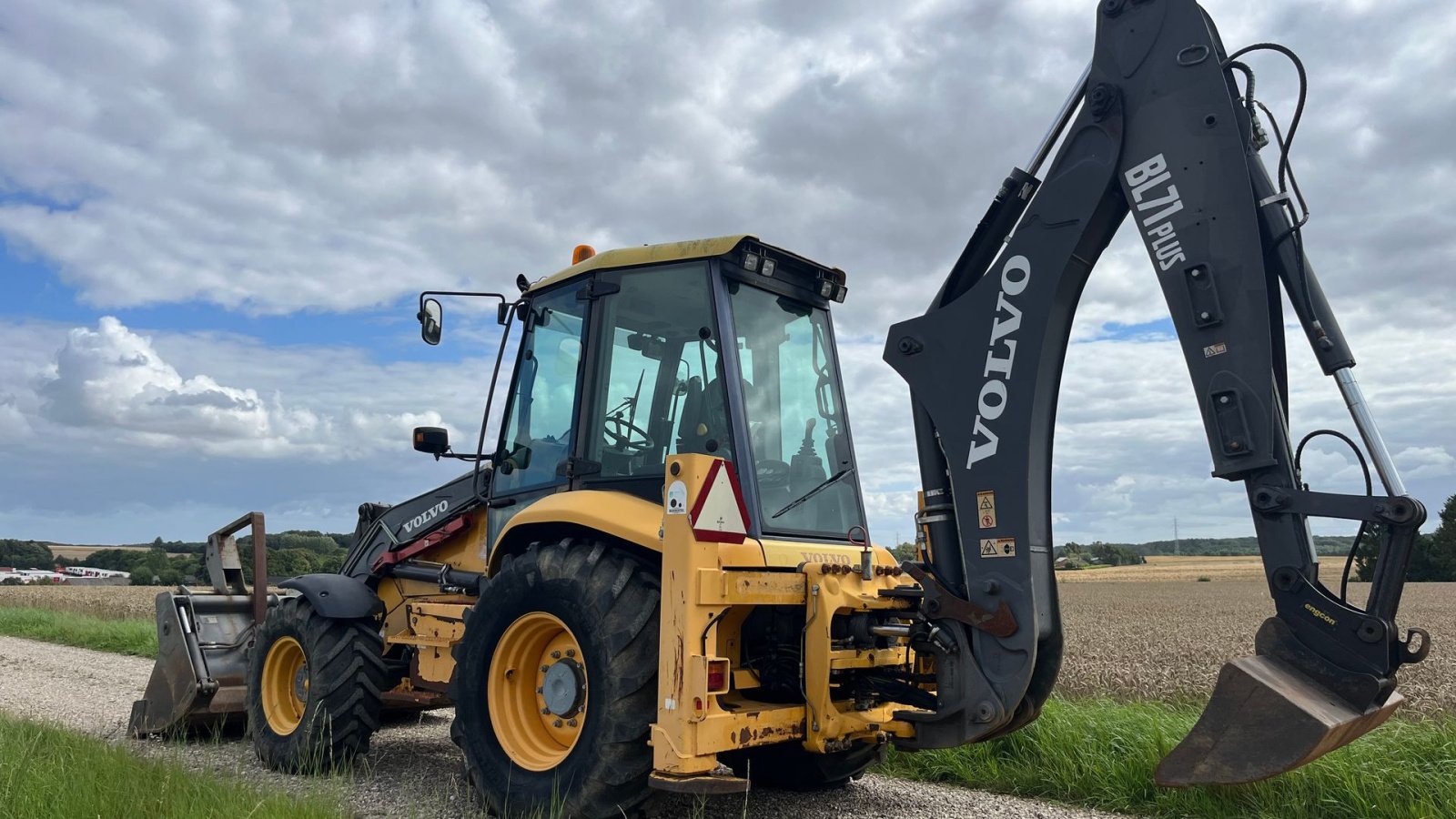 Sonstige Bagger & Lader of the type Volvo BL71 plus Volvo bl71 plus, Gebrauchtmaschine in Tilst (Picture 3)