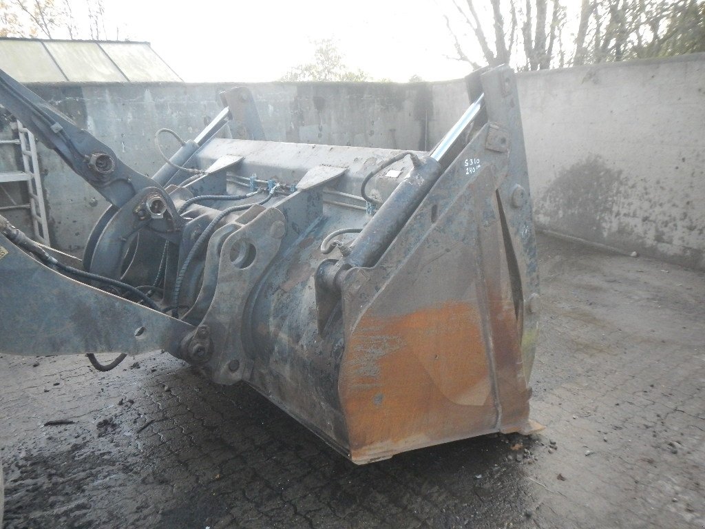 Sonstige Bagger & Lader des Typs Volvo Skovl med overfald 240cm - S310, Gebrauchtmaschine in Aabenraa (Bild 3)