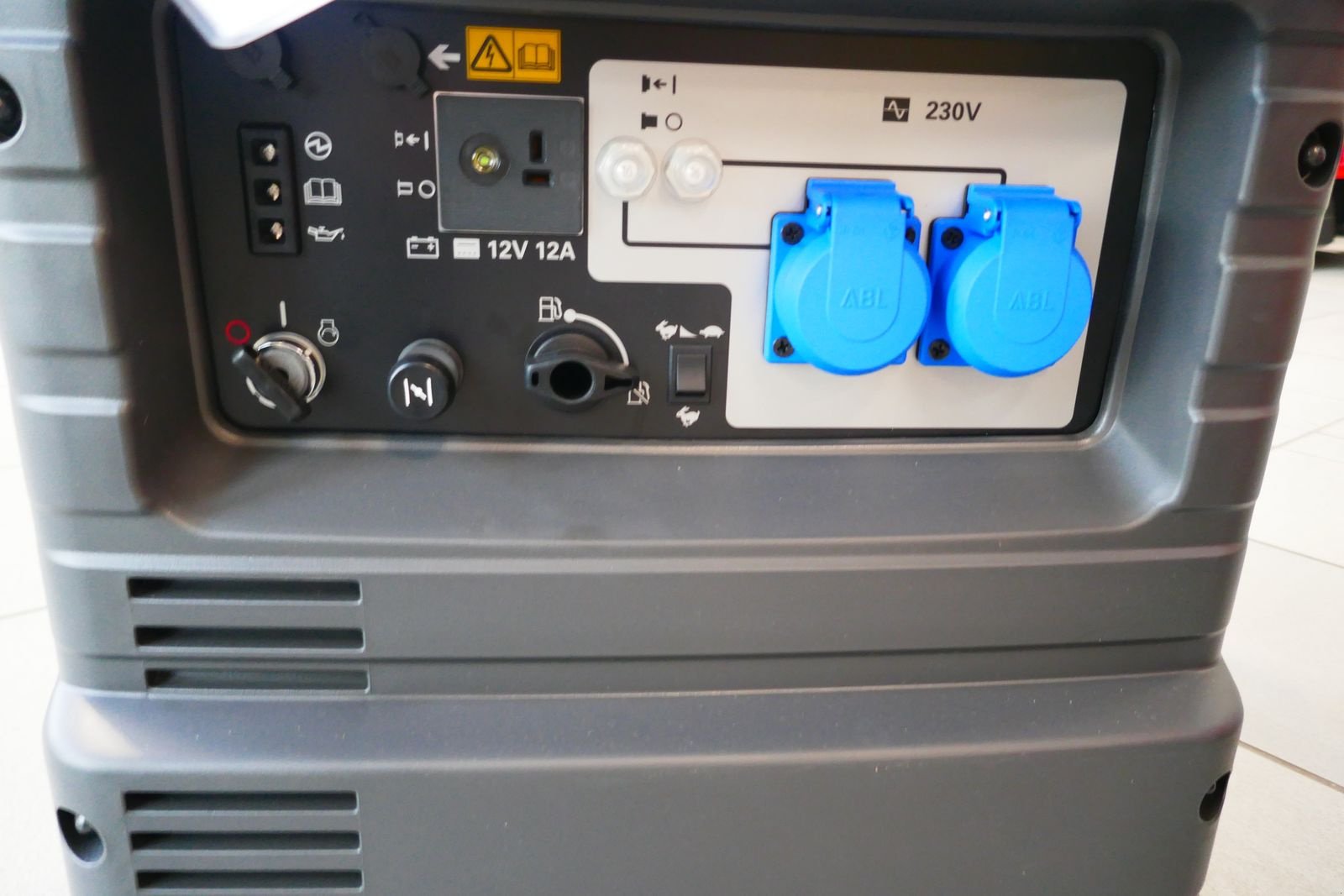 Sonstige Baumaschinen-Kleingeräte του τύπου Honda EU 30iS, Gebrauchtmaschine σε Villach (Φωτογραφία 2)