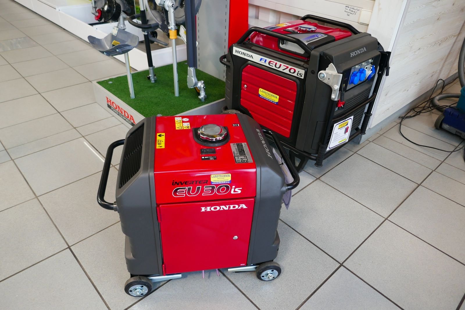 Sonstige Baumaschinen-Kleingeräte του τύπου Honda EU 30iS, Gebrauchtmaschine σε Villach (Φωτογραφία 7)