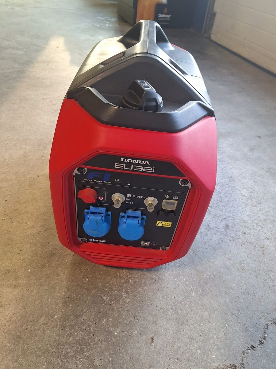 Sonstige Baumaschinen-Kleingeräte типа Honda EU 32i, Gebrauchtmaschine в Villach (Фотография 5)