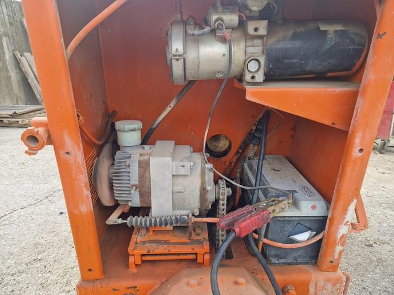 Sonstige Baumaschinen-Kleingeräte typu Sonstige FS 300 Fugenschneider, Gebrauchtmaschine v Göpfritz an der Wild (Obrázek 7)