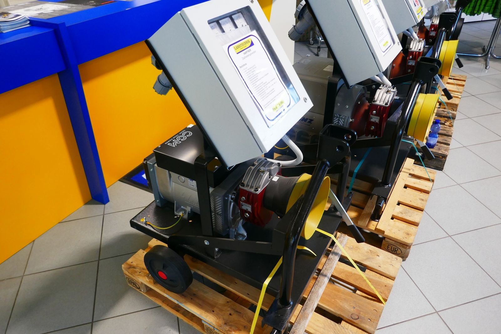 Sonstige Baumaschinen-Kleingeräte типа Sonstige Hartner Zapfwellengenerator 10 kVA, Gebrauchtmaschine в Villach (Фотография 3)