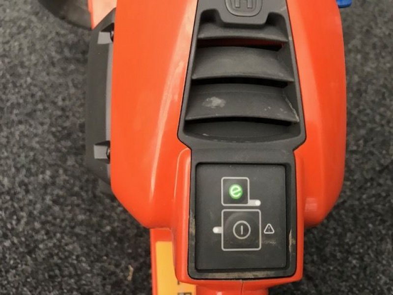 Sonstige Baumaschinen-Kleingeräte typu Sonstige Husqvarna Akku Trennschneider K535iXP, Vorführmaschine v Tamsweg (Obrázek 14)