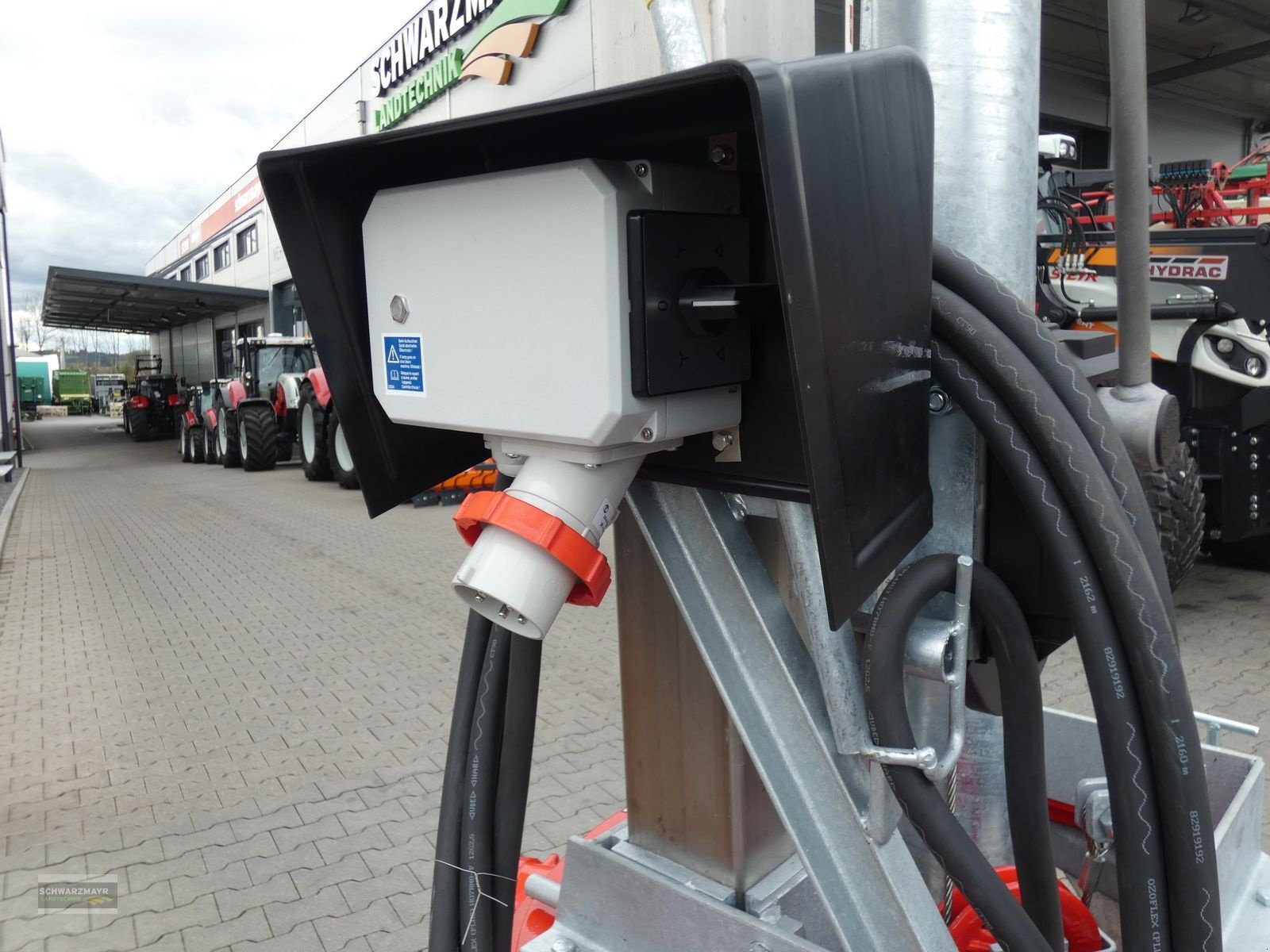 Sonstige Beregnungstechnik of the type Vakutec VaT 3/154S Tauchmotorpumpe, Neumaschine in Aurolzmünster (Picture 18)