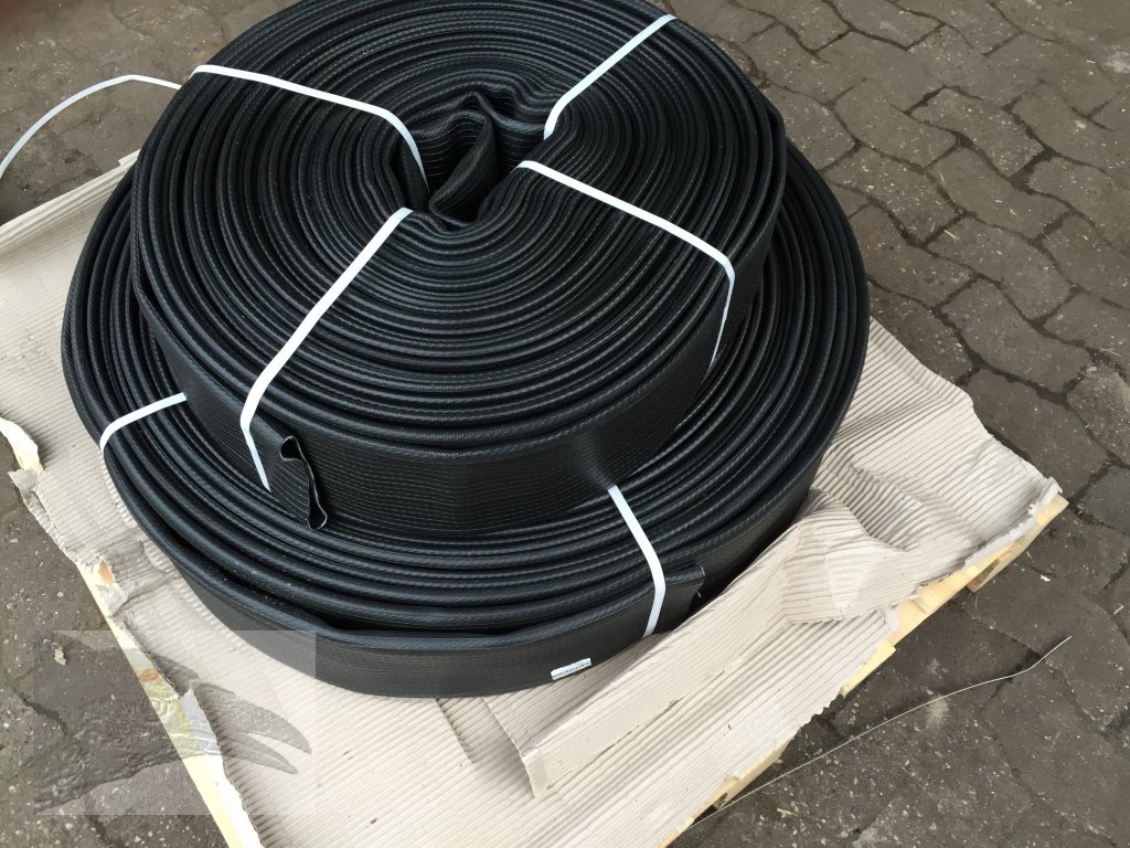 Sonstige Beregnungstechnik of the type VORATECK Flachschlauch 110 mm Innendurchmesser, Neumaschine in Südheide (Picture 1)