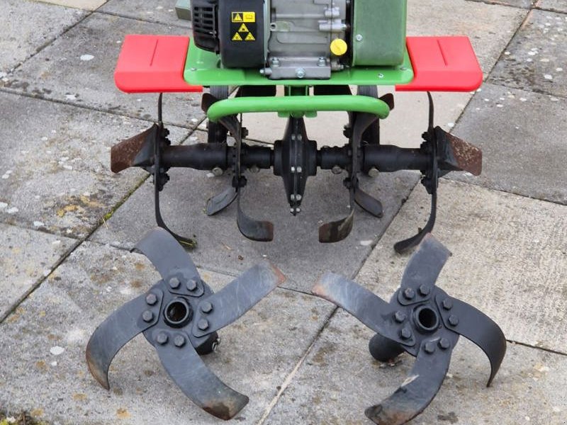 Sonstige Bodenbearbeitungsgeräte tip Agria MH 85 0800, Gebrauchtmaschine in Oetwil am See (Poză 1)