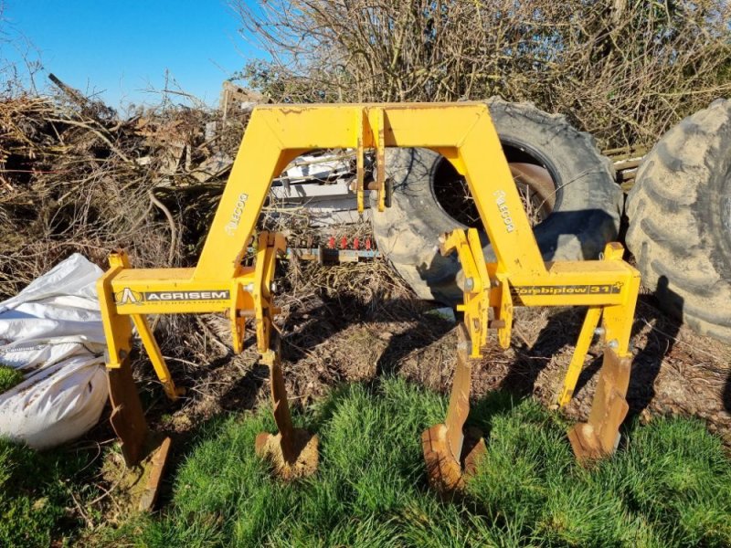 Sonstige Bodenbearbeitungsgeräte du type Agrisem COMBIPLOW 31+, Gebrauchtmaschine en FRESNAY LE COMTE (Photo 1)