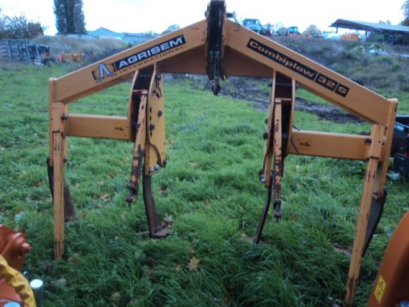 Sonstige Bodenbearbeitungsgeräte van het type Agrisem COMBIPLOW 32 S, Gebrauchtmaschine in MOULLE (Foto 5)