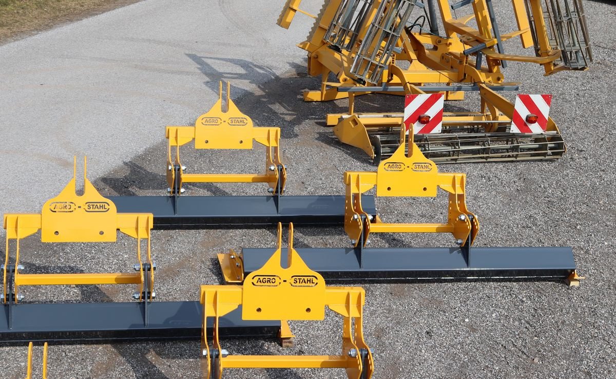 Sonstige Bodenbearbeitungsgeräte des Typs AGRO-STAHL Frontschleppe, Neumaschine in Wundschuh (Bild 6)