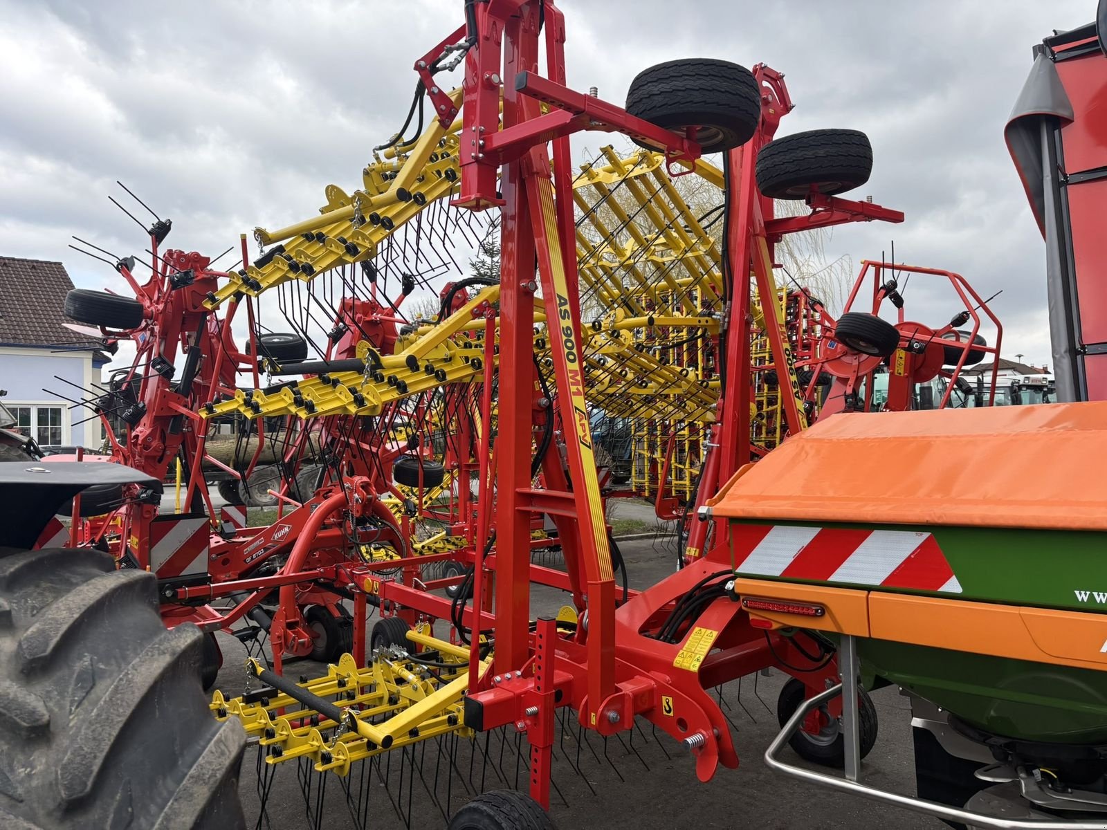 Sonstige Bodenbearbeitungsgeräte typu APV AS 900 M1 Scherenklappung, Neumaschine v Göpfritz (Obrázek 2)