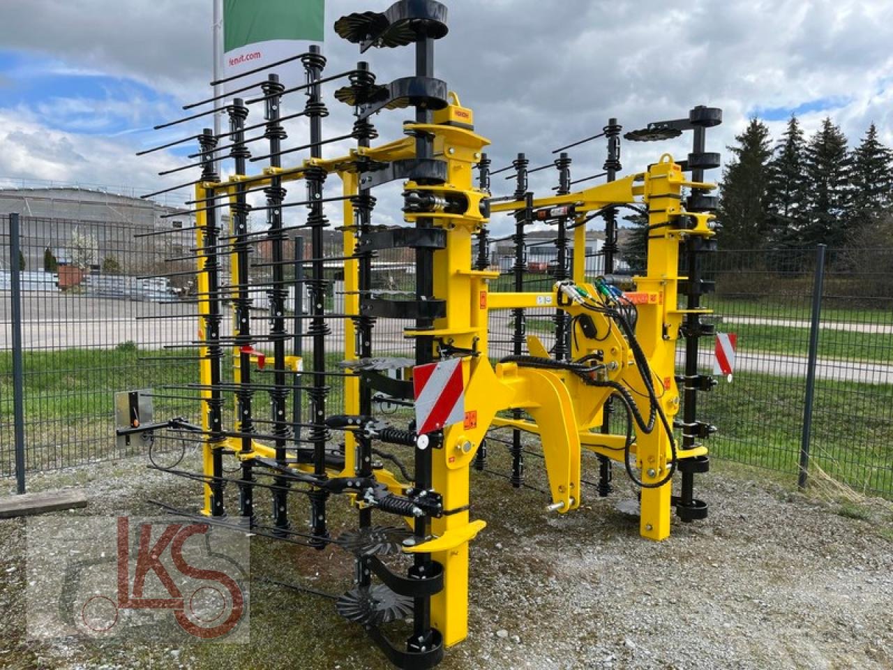 Sonstige Bodenbearbeitungsgeräte del tipo Bednar BEDNAR STRIEGEL PN 6000, Gebrauchtmaschine In Starkenberg (Immagine 1)