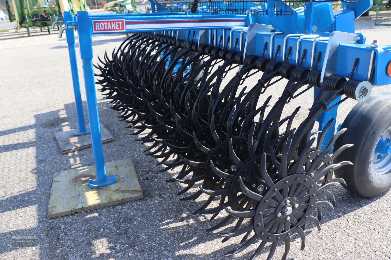 Sonstige Bodenbearbeitungsgeräte Türe ait Carré Rotorhacke Rotanet, Vorführmaschine içinde Gampern (resim 9)