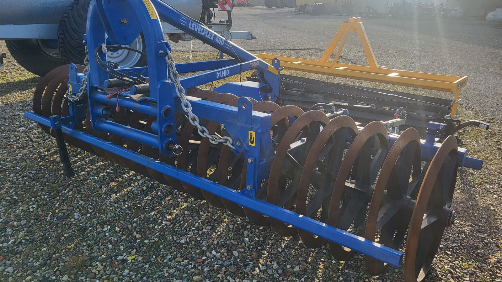 Sonstige Bodenbearbeitungsgeräte za tip Dalbo Levelflex 400, Gebrauchtmaschine u Sabro (Slika 4)