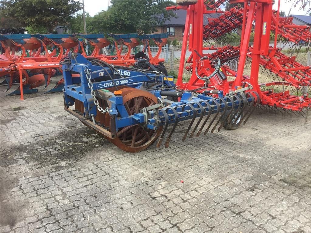 Sonstige Bodenbearbeitungsgeräte of the type Dalbo Levelflex 4m m/lamelpl med hydraulisk sammenklap, Gebrauchtmaschine in Bredsten (Picture 3)