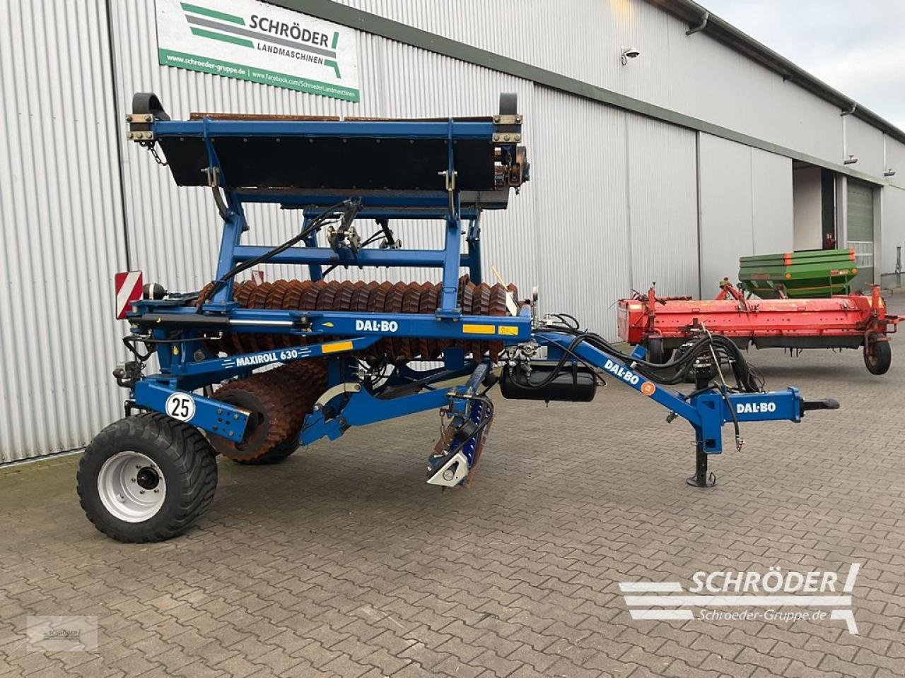Sonstige Bodenbearbeitungsgeräte des Typs Dalbo MAXIROLL 630 + MESSERWALZEN, Gebrauchtmaschine in Wildeshausen (Bild 2)
