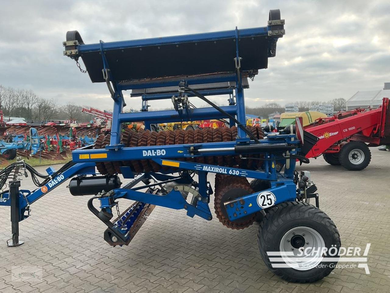 Sonstige Bodenbearbeitungsgeräte des Typs Dalbo MAXIROLL 630 + MESSERWALZEN, Gebrauchtmaschine in Wildeshausen (Bild 5)