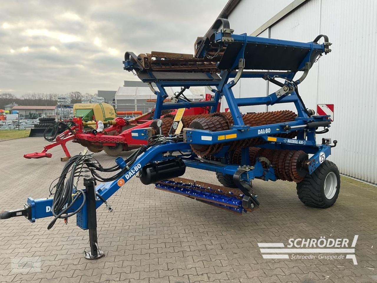Sonstige Bodenbearbeitungsgeräte des Typs Dalbo MAXIROLL 630 + MESSERWALZEN, Gebrauchtmaschine in Wildeshausen (Bild 7)