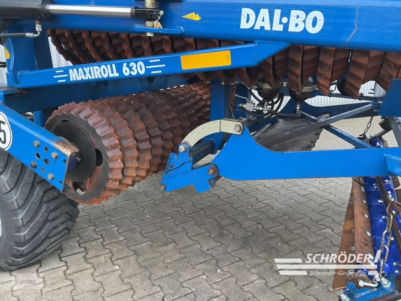 Sonstige Bodenbearbeitungsgeräte des Typs Dalbo MAXIROLL 630 + MESSERWALZEN, Gebrauchtmaschine in Wildeshausen (Bild 8)