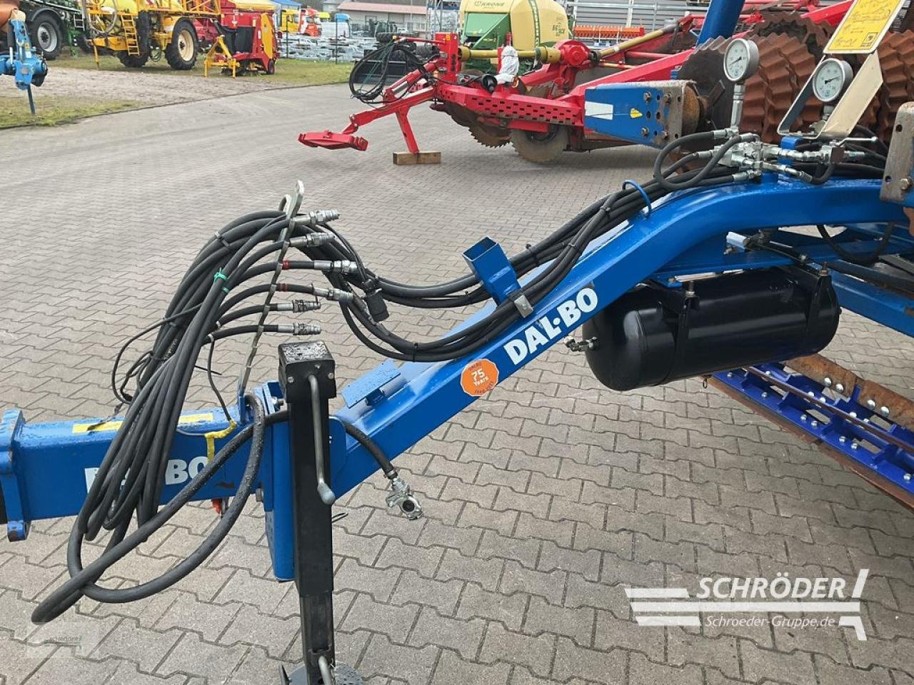 Sonstige Bodenbearbeitungsgeräte des Typs Dalbo MAXIROLL 630 + MESSERWALZEN, Gebrauchtmaschine in Wildeshausen (Bild 15)
