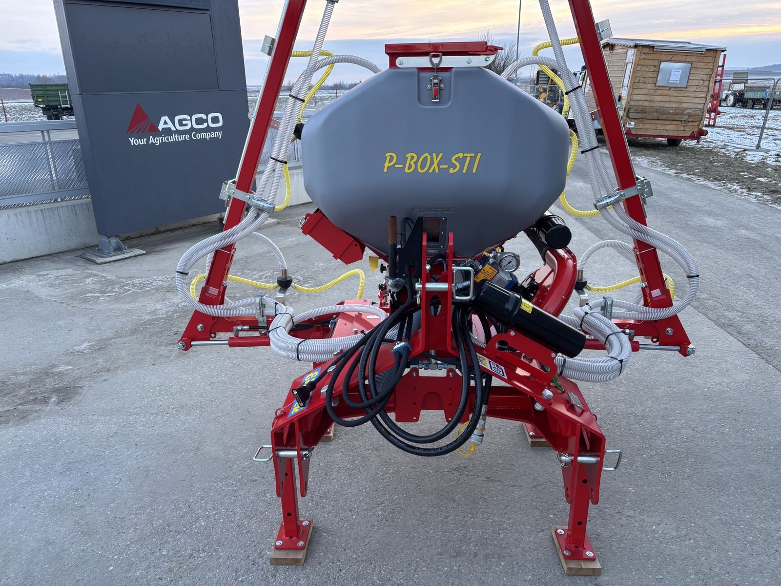 Sonstige Bodenbearbeitungsgeräte typu Einböck SeedStar 900 + P-Box-STI 1200, Neumaschine v Starrein (Obrázek 2)