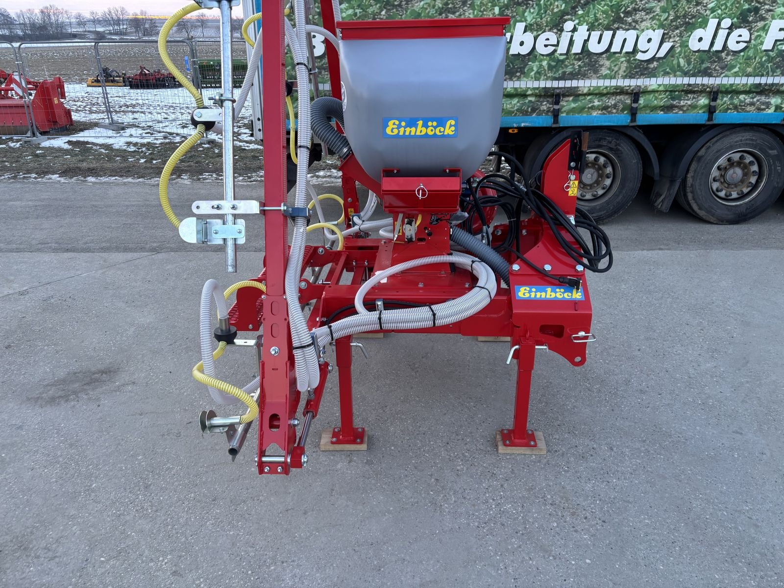 Sonstige Bodenbearbeitungsgeräte typu Einböck SeedStar 900 + P-Box-STI 1200, Neumaschine v Starrein (Obrázek 3)