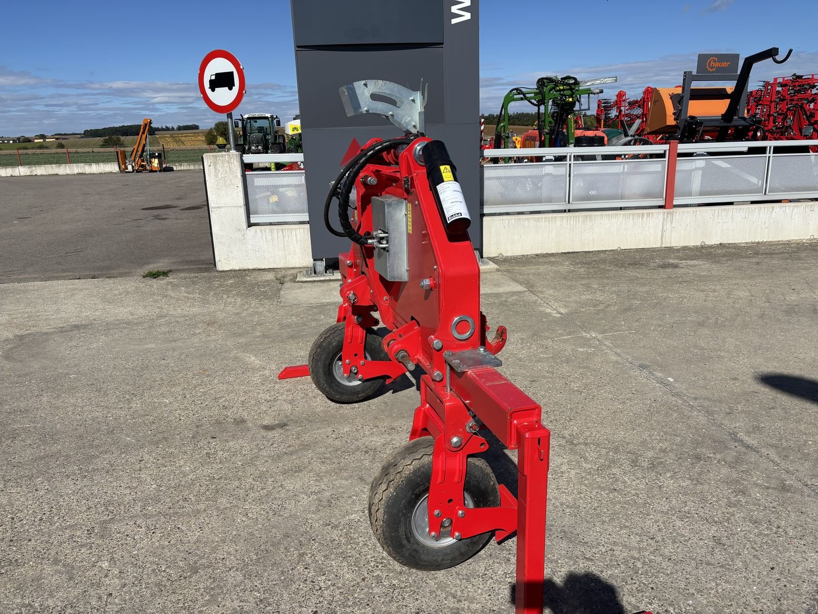Sonstige Bodenbearbeitungsgeräte del tipo Einböck Verschubrahmen Row Guard 500, Gebrauchtmaschine In Starrein (Immagine 4)