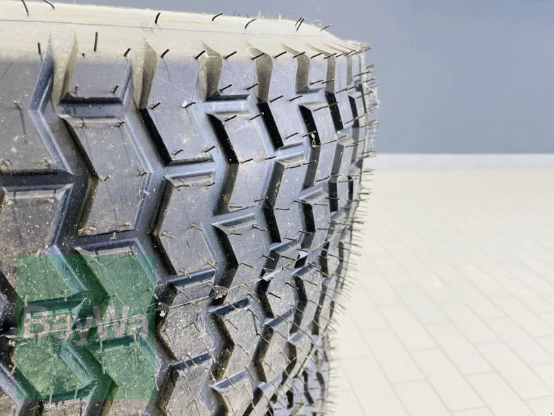 GiANT Rasenbereifung 24X13.00-12, Gebrauchtmaschine (Bild 6) Sonstige Bodenbearbeitungsgeräte des Typs GiANT Rasenbereifung 24X13.00-12, Gebrauchtmaschine in Manching (Bild 6)