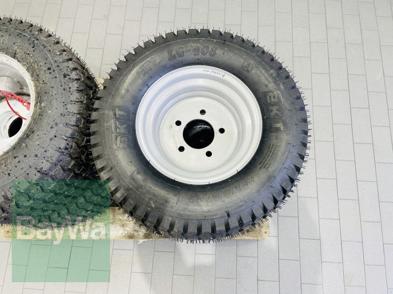 GiANT Rasenbereifung 24X13.00-12, Gebrauchtmaschine (Bild 4) Sonstige Bodenbearbeitungsgeräte des Typs GiANT Rasenbereifung 24X13.00-12, Gebrauchtmaschine in Manching (Bild 4)