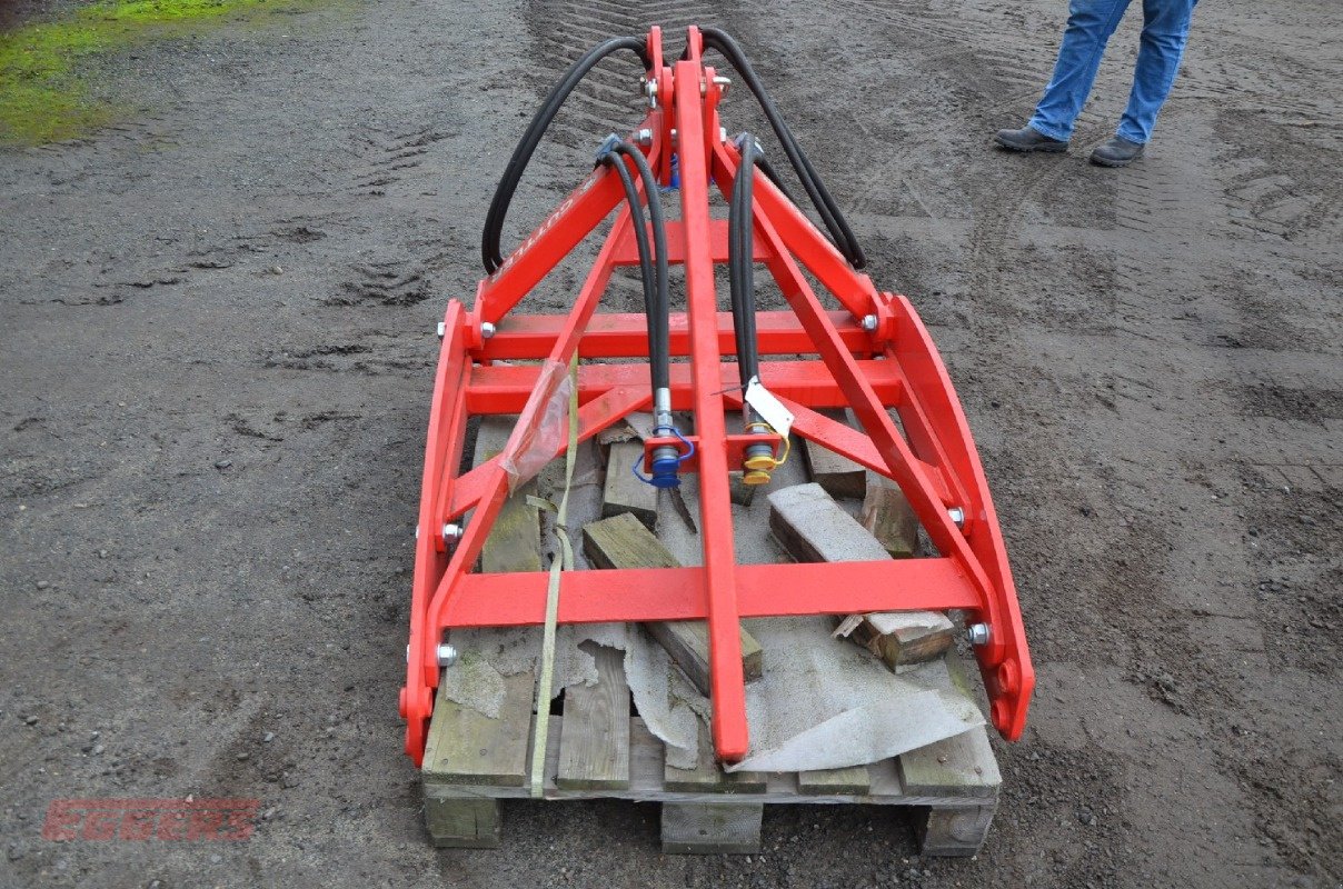 Sonstige Bodenbearbeitungsgeräte za tip Güttler Heck-Dreipunktturm Matador, Gebrauchtmaschine u Suhlendorf (Slika 2)