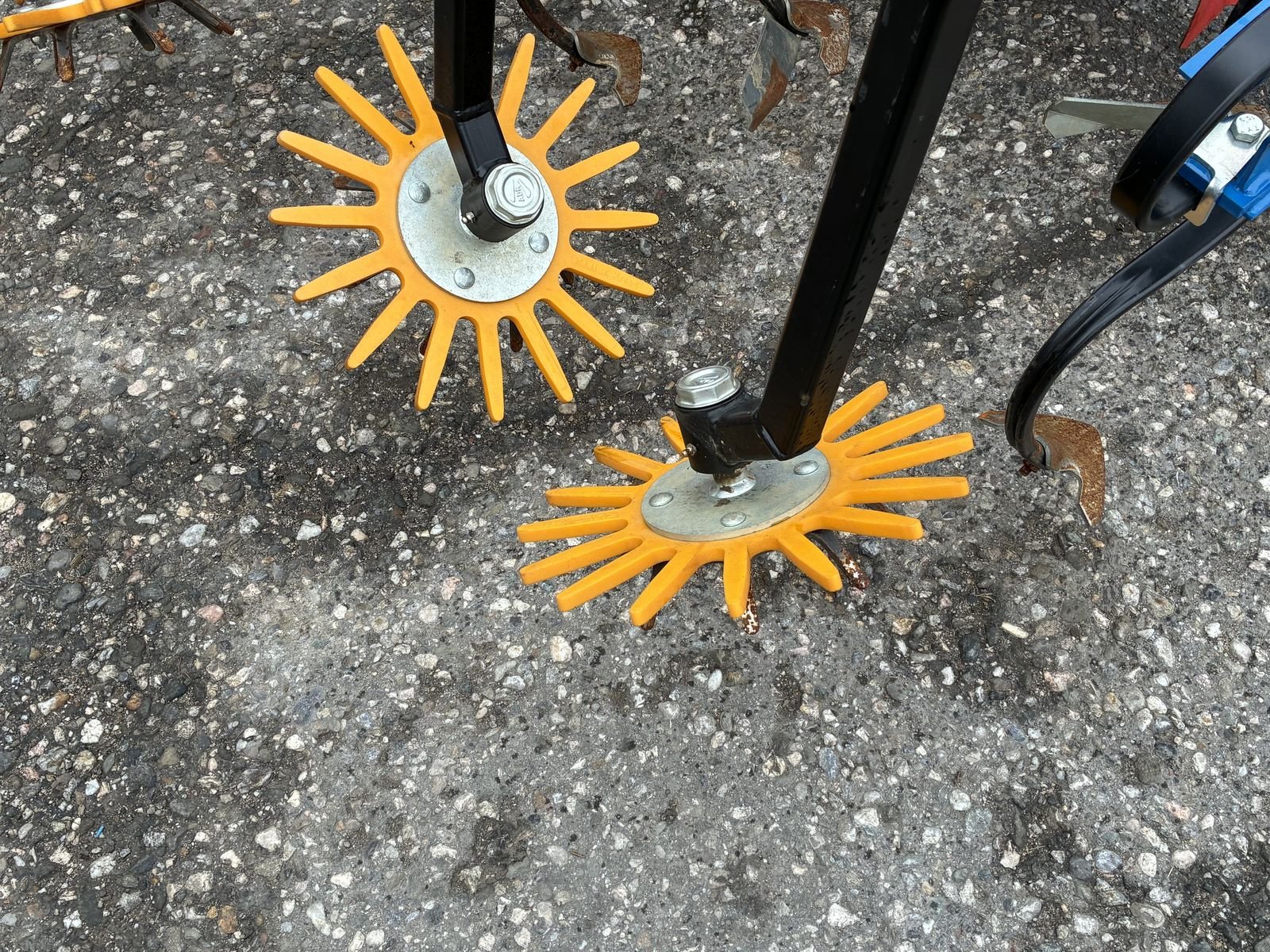 Sonstige Bodenbearbeitungsgeräte tip Hatzenbichler 6 Reihig hydraulisch, Gebrauchtmaschine in Villach (Poză 10)