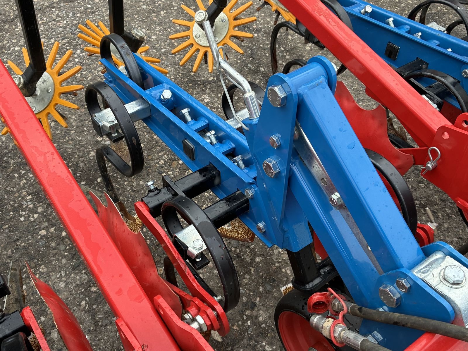 Sonstige Bodenbearbeitungsgeräte tip Hatzenbichler 6 Reihig hydraulisch, Gebrauchtmaschine in Villach (Poză 12)