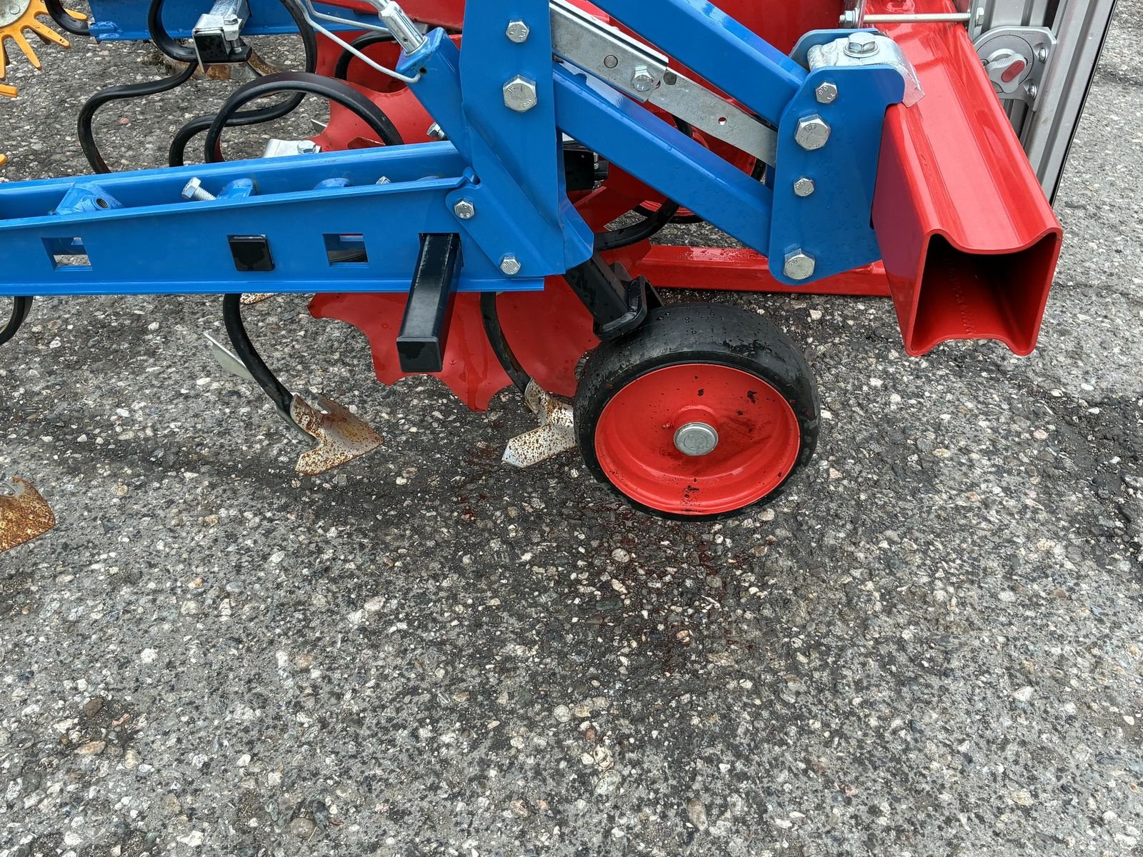 Sonstige Bodenbearbeitungsgeräte tip Hatzenbichler 6 Reihig hydraulisch, Gebrauchtmaschine in Villach (Poză 11)