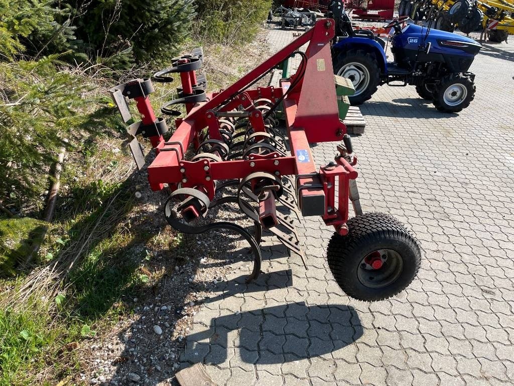 Sonstige Bodenbearbeitungsgeräte typu HE-VA Front-Board 4m, Gebrauchtmaschine w Mern (Zdjęcie 2)