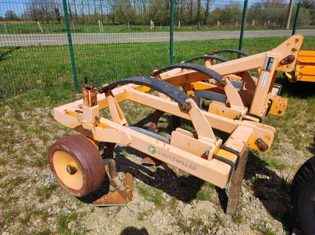 Sonstige Bodenbearbeitungsgeräte tip Kirpy NS25/7, Gebrauchtmaschine in Montenay (Poză 3)