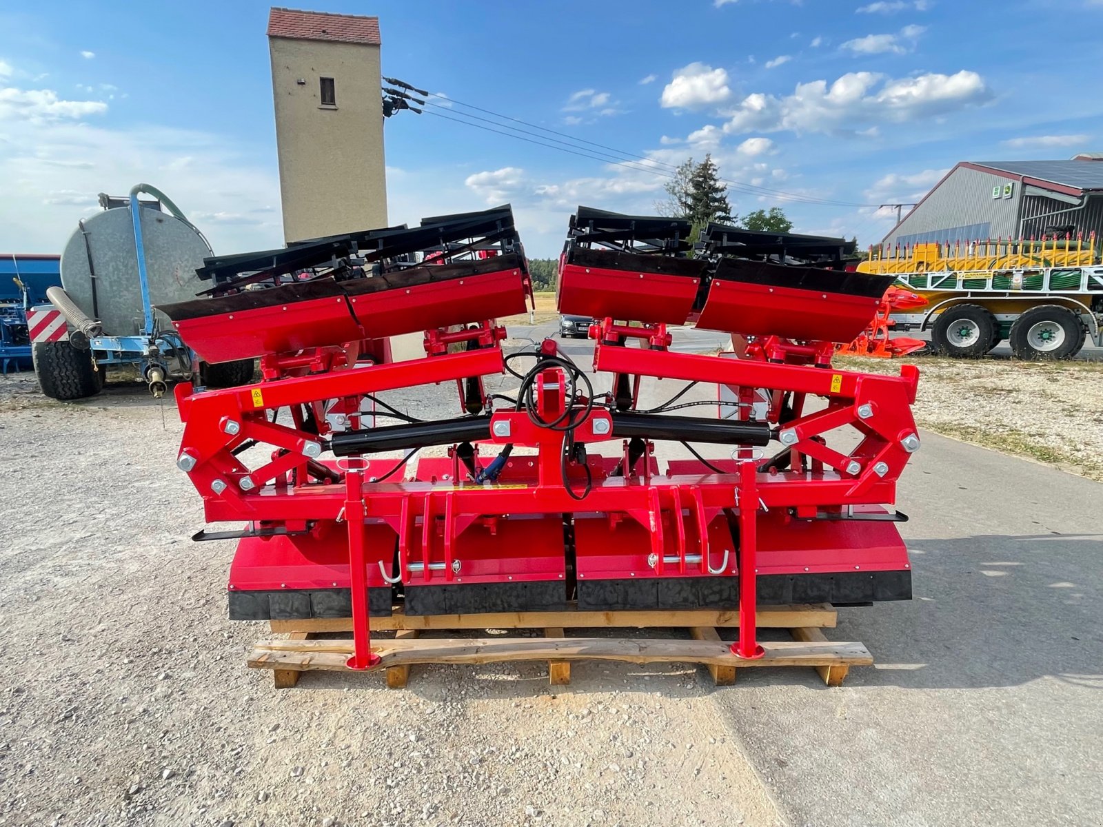 Sonstige Bodenbearbeitungsgeräte of the type Knoche Speedmax 560 Messerwalze, Neumaschine in Burglengenfeld (Picture 1)