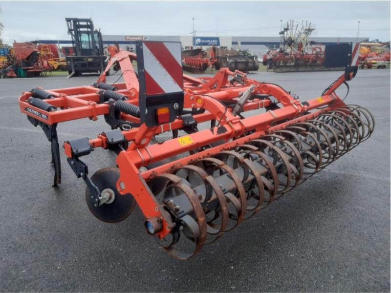 Sonstige Bodenbearbeitungsgeräte du type Kuhn CULTIMER-L350, Gebrauchtmaschine en ANTIGNY (Photo 7)
