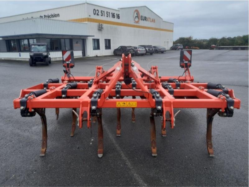 Sonstige Bodenbearbeitungsgeräte du type Kuhn CULTIMER-L350, Gebrauchtmaschine en ANTIGNY (Photo 2)