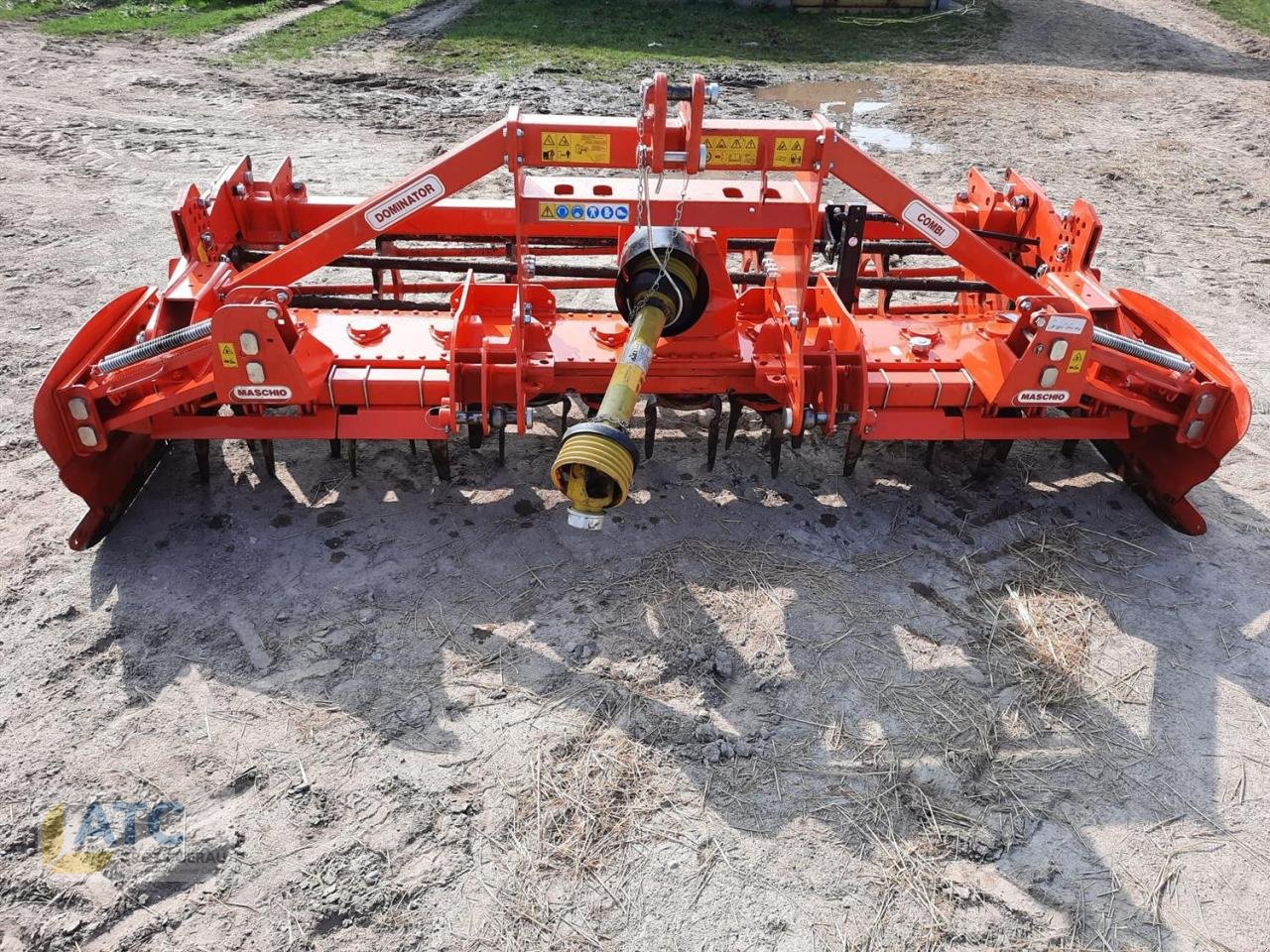 Sonstige Bodenbearbeitungsgeräte typu Maschio DM CLASSIC 3000, Gebrauchtmaschine w Groß-Gerau (Zdjęcie 2)