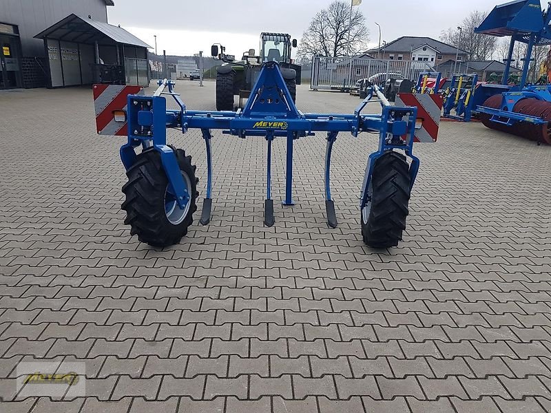 Sonstige Bodenbearbeitungsgeräte des Typs Meyer Agrartechnik Frontsauzahn FSZ 3000/5, Neumaschine in Andervenne (Bild 13)