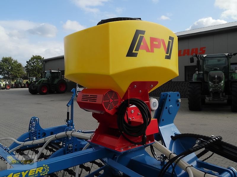 Sonstige Bodenbearbeitungsgeräte des Typs Meyer Agrartechnik GS 3000 Grünlandstriegel, Neumaschine in Andervenne (Bild 14)