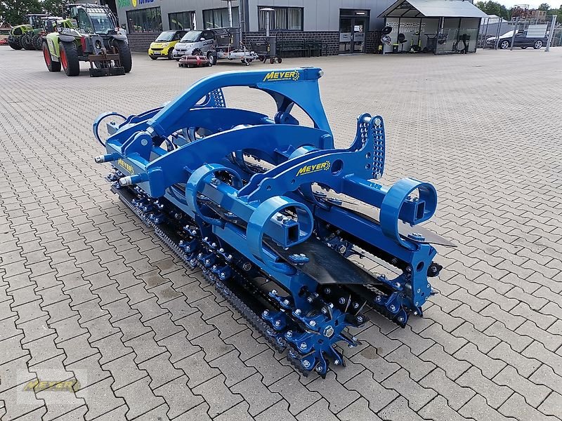 Sonstige Bodenbearbeitungsgeräte des Typs Meyer Agrartechnik Messerwalze Vibrocut 3000, Neumaschine in Andervenne (Bild 5)