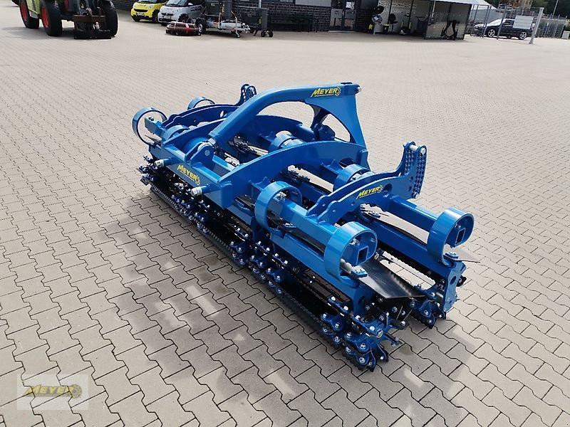 Sonstige Bodenbearbeitungsgeräte des Typs Meyer Agrartechnik Messerwalze Vibrocut 3000, Neumaschine in Andervenne (Bild 19)