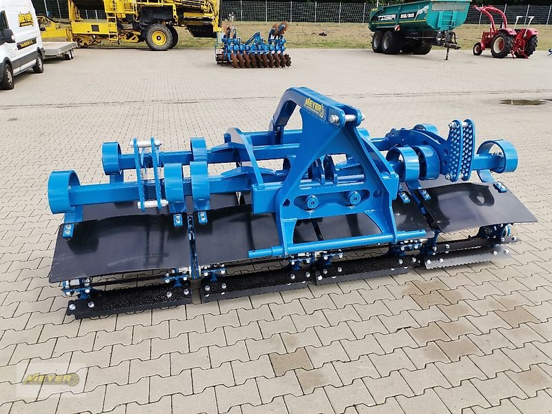 Sonstige Bodenbearbeitungsgeräte des Typs Meyer Agrartechnik Messerwalze Vibrocut 3000, Neumaschine in Andervenne (Bild 13)