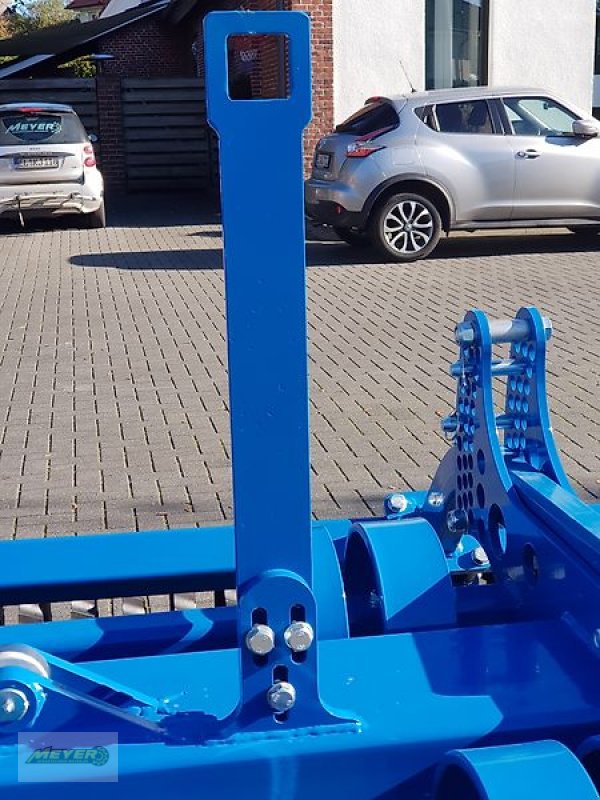 Sonstige Bodenbearbeitungsgeräte του τύπου Meyer Agrartechnik Messerwalze Vibrocut 6000, Neumaschine σε Andervenne (Φωτογραφία 17)