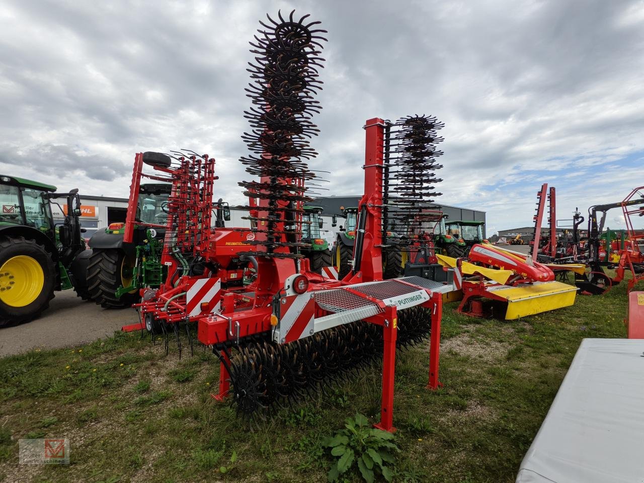 Sonstige Bodenbearbeitungsgeräte des Typs Pöttinger Rotocare V 6600, Vorführmaschine in Bonndorf (Bild 2)
